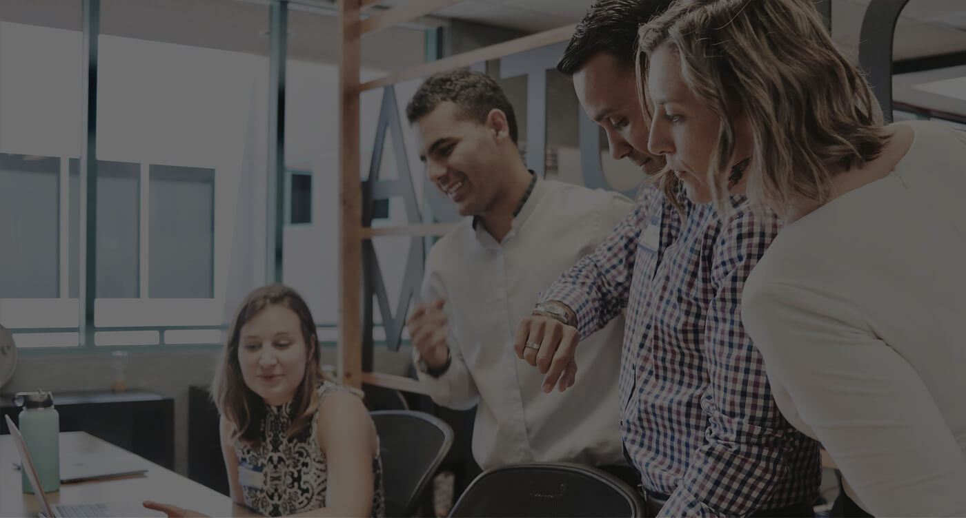 Olemme asiantuntija Yritysneuvoja